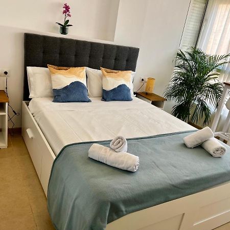 Small Apartament By The Sea 马拉加 外观 照片